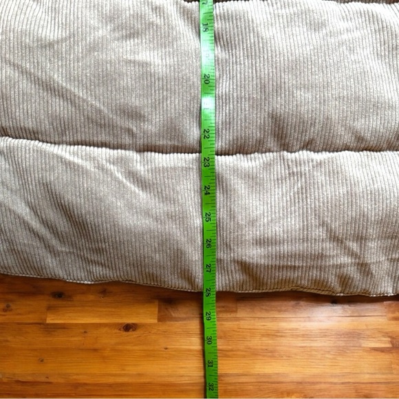 SAM EDELMAN Quilted Corduroy Hooded Puffer Jacket - XL - Picture 9 of 16